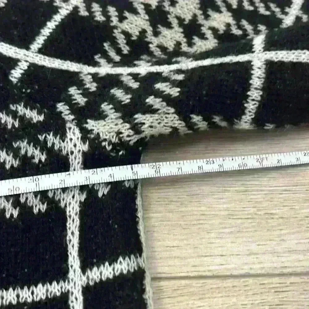 Madison + Hudson Black Plaid Jacket Sweater Size M